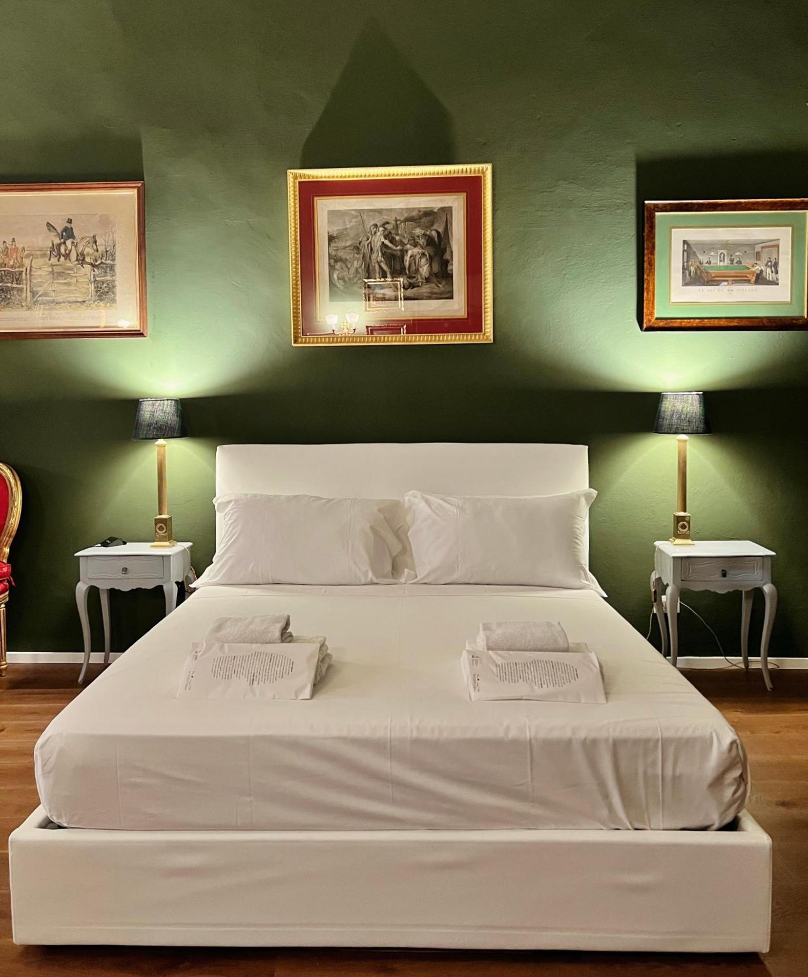 Edward Suite Florence Luaran gambar